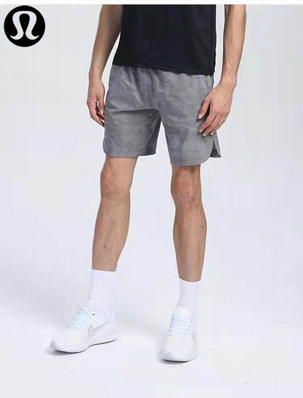 Lululemon Men's Shorts 75